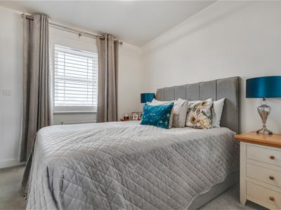 Property image 7 of home to buy in Lime Way, Radlett